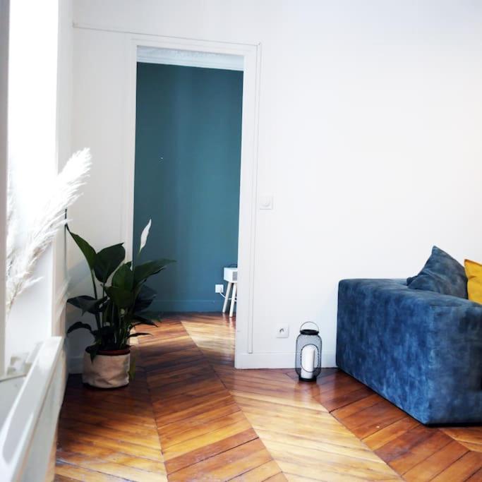 Appartement Haussmanannien Cosy - Republique Париж Екстериор снимка